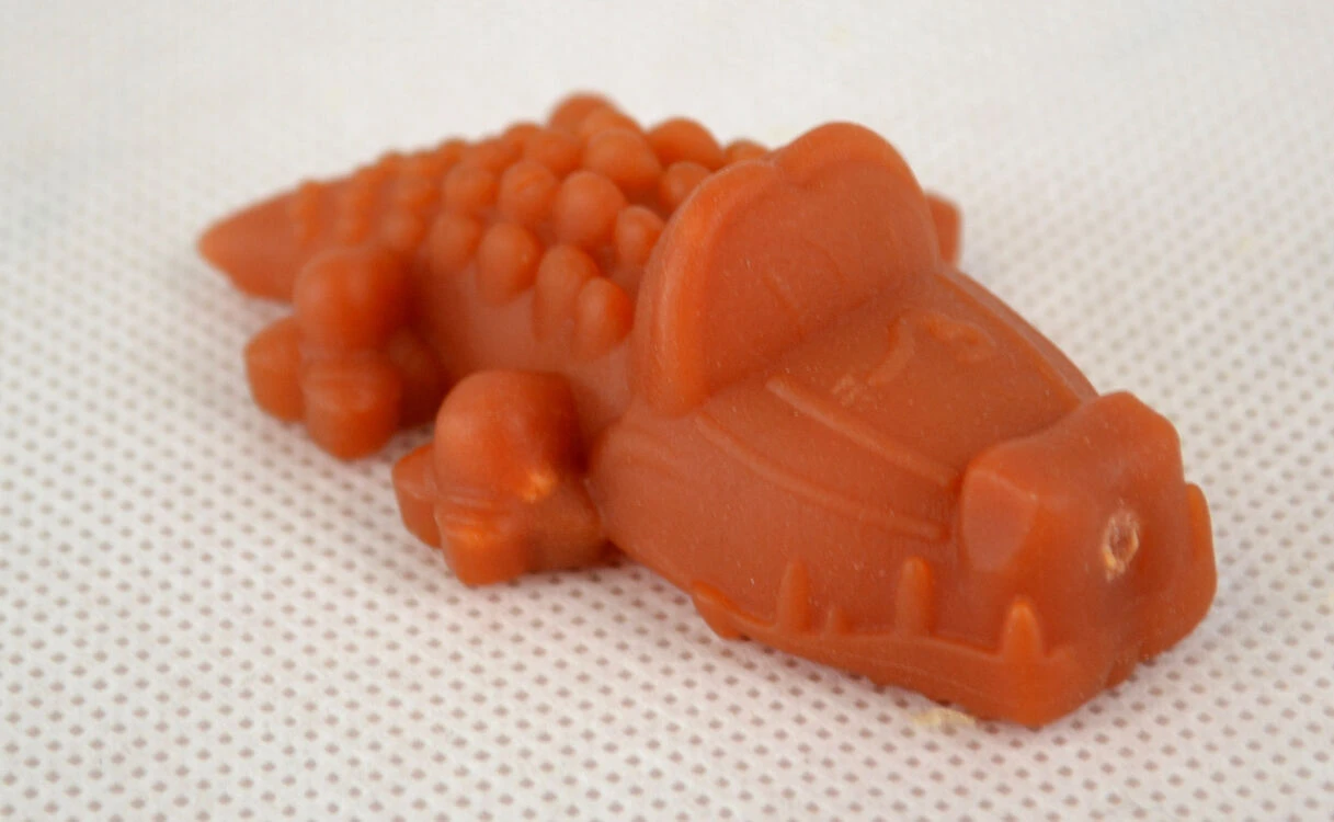 Whimzees Alligator Vegetarian Natural Dog Treats 4 Whimzees Alligator Vegetarian Natural Dog Treats - Image 2